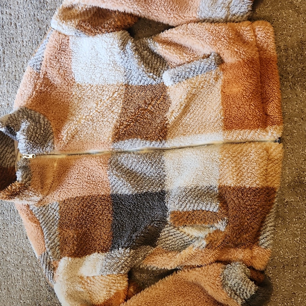 Thread & Supply - Picture 5 of 8